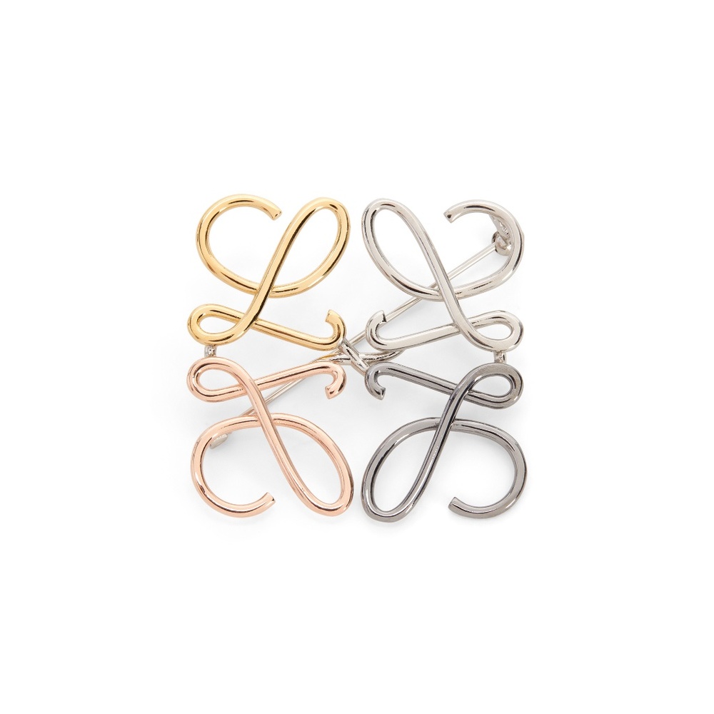 Loewe brooch